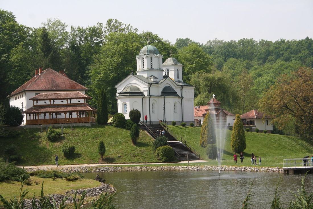 Manastir Kaona